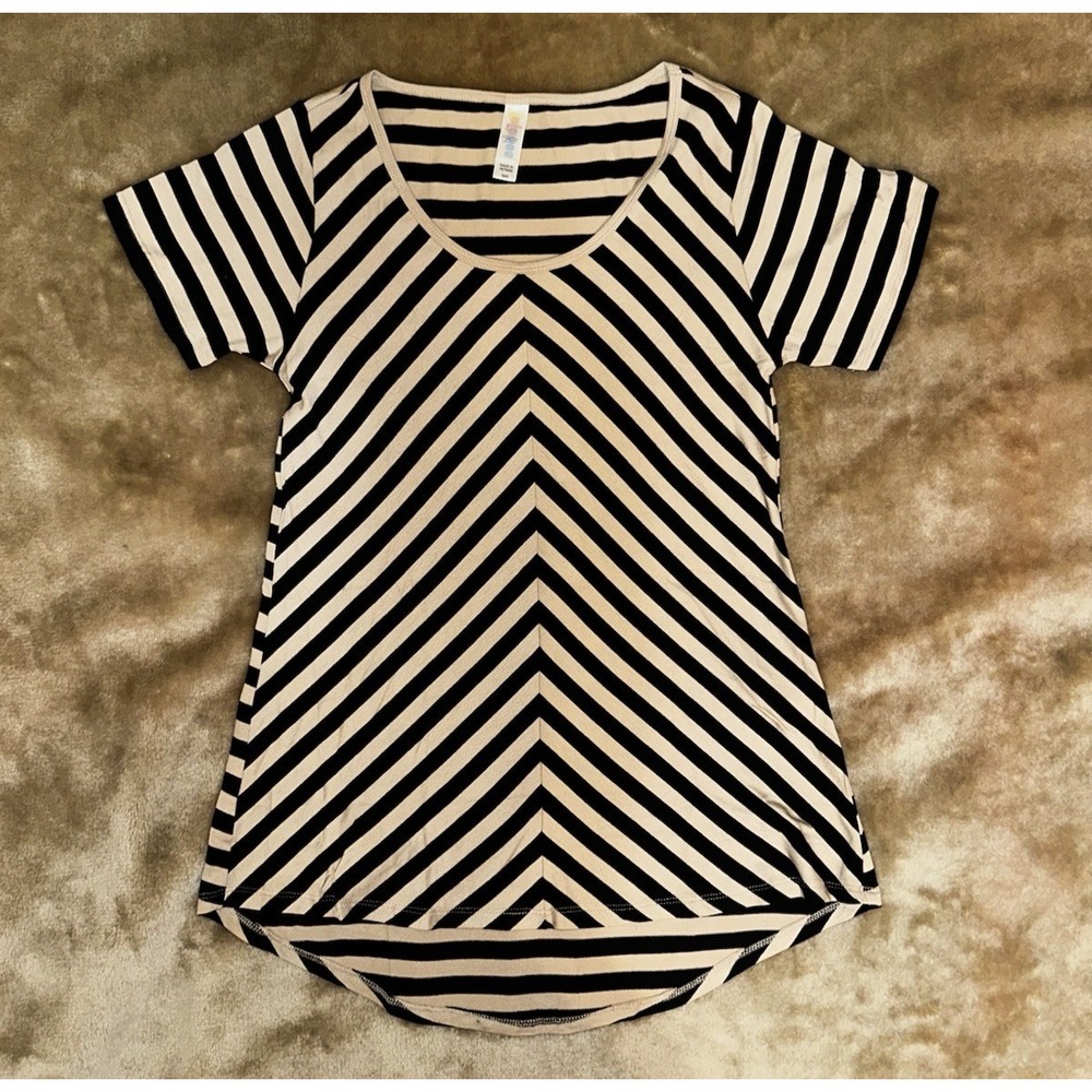 Lularoe Top Size XXS Short Sleeve Pullover Stripe Brown Black hi-low